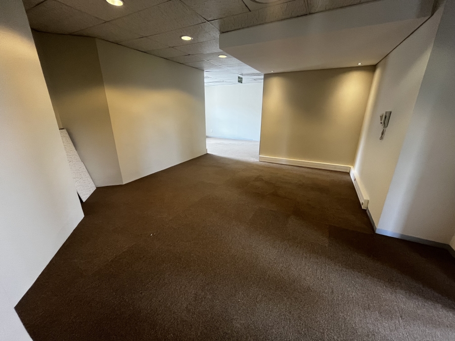 To Let commercial Property for Rent in Rosenpark Western Cape